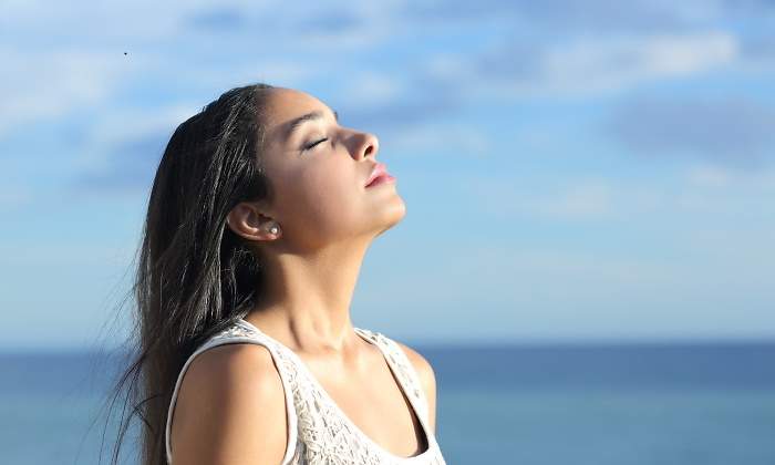 Saber respirar para vivir mejor y facilitar el detox mental