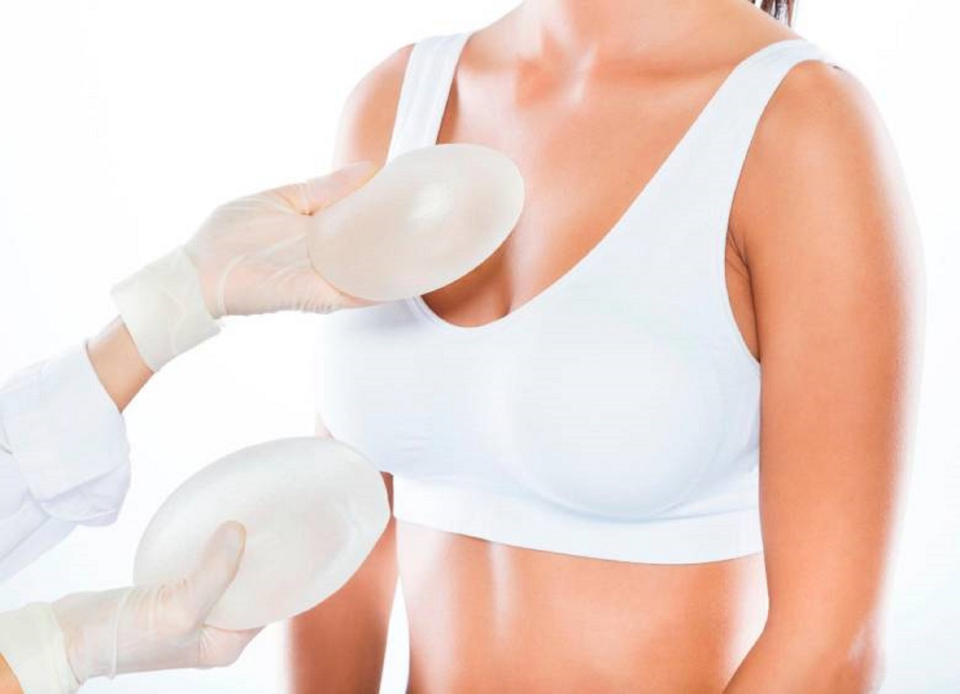 Explantación mamaria: Respondemos 14 preguntas sobre esta cirugía